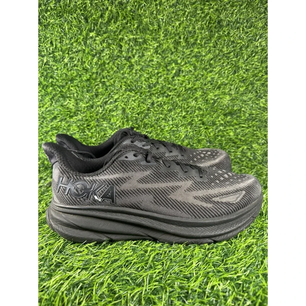 Hoka Clifton 9 Mens Running Shoes Triple Black Sneakers 1127895-BBLC Size 12.5 D